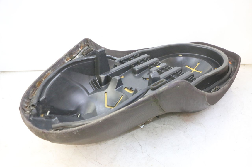 photo de SELLE YAMAHA X-MAX XMAX 250 (2006 - 2009) - Ispezione visiva dettagliata