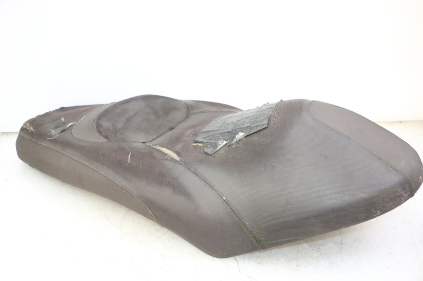 photo de SELLE YAMAHA X-MAX XMAX 250 (2006 - 2009) - Zoom sullo stato d'uso