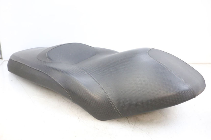 photo de SELLE YAMAHA XMAX X-MAX 125 (2006 - 2009) - Altra vista dell'articolo
