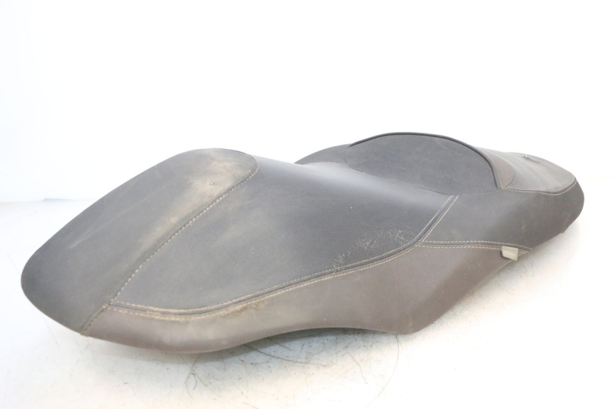 photo de SELLE YAMAHA X-MAX XMAX 125 (2010 - 2013) - Angolazione alternativa
