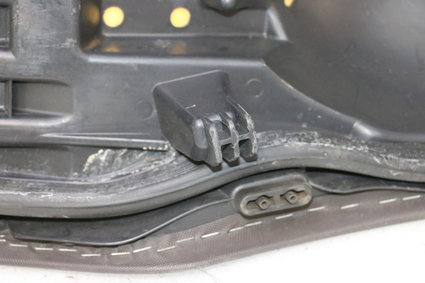 photo de SELLE YAMAHA X-MAX XMAX 125 (2010 - 2013) - Vista principale