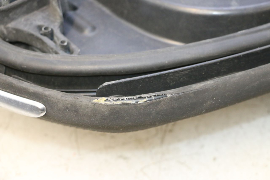 photo de SELLE YAMAHA X-MAX XMAX 125 (2010 - 2013) - Altra angolazione