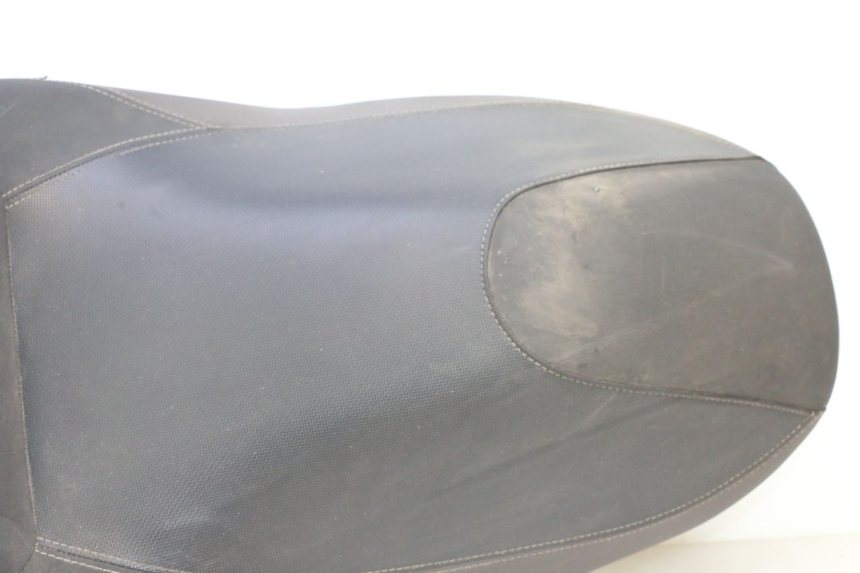 photo de SELLE YAMAHA X-MAX XMAX 125 (2010 - 2013) - Marcature e riferimenti originali