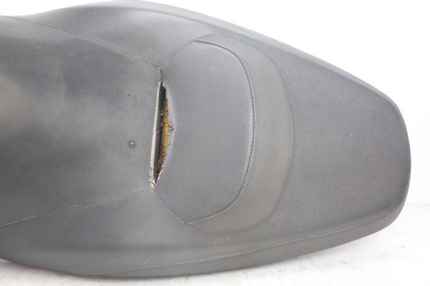 photo de SELLE YAMAHA XMAX X-MAX 125 (2006 - 2009) - Altra angolazione