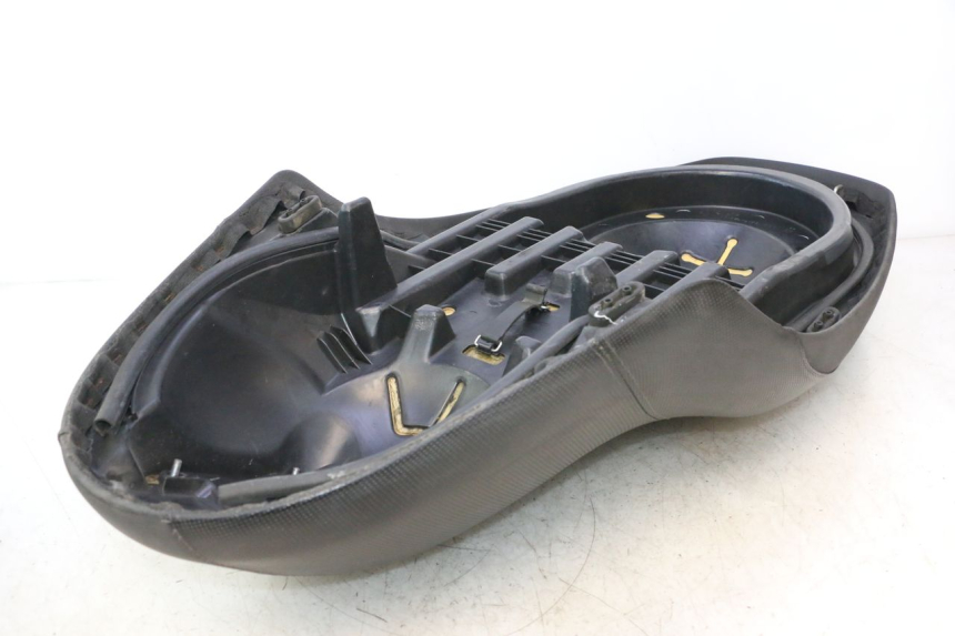 photo de SELLE YAMAHA XMAX X-MAX 125 (2006 - 2009) - Altra angolazione