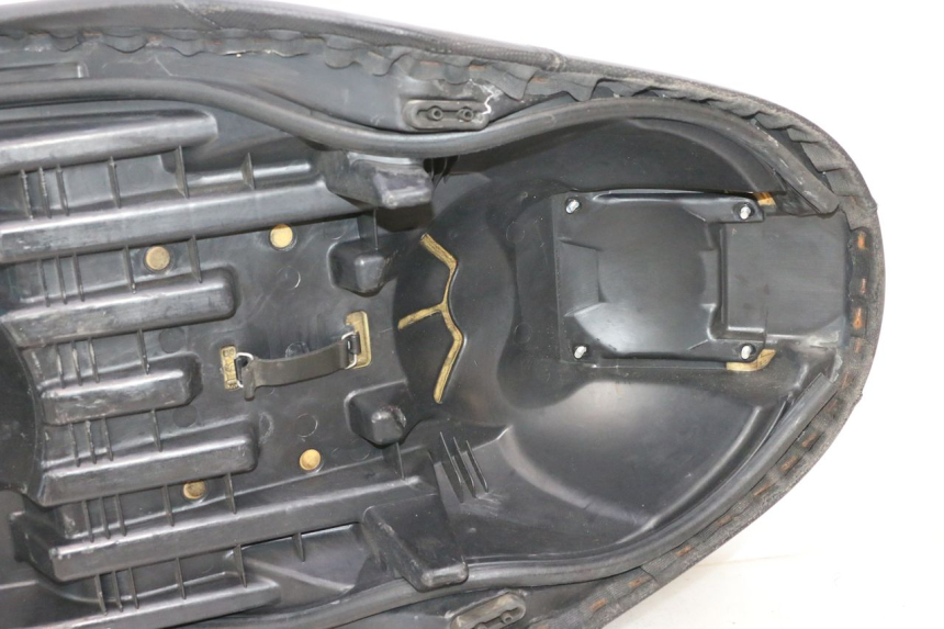 photo de SELLE YAMAHA XMAX X-MAX 125 (2006 - 2009) - Ricambio usato controllato