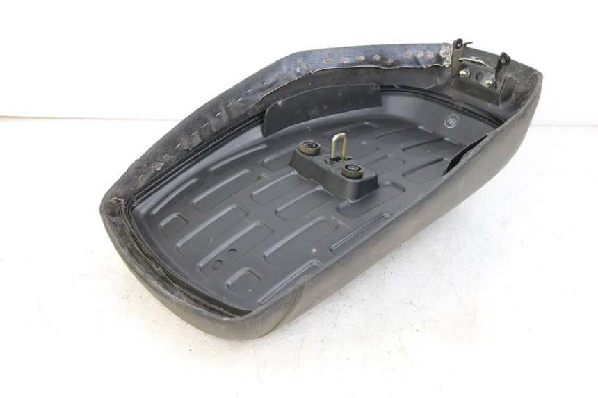 photo de SELLE SYM X-PRO 4T 50 (2014 - 2021) - Dettagli dei punti di fissaggio