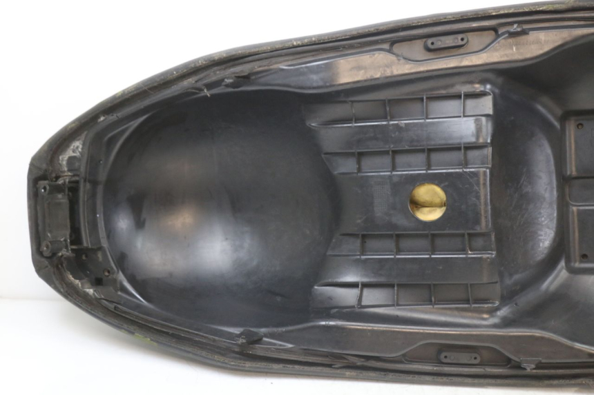 photo de SELLE PIAGGIO X10 125 (2012 - 2017) - Altra vista dell'articolo