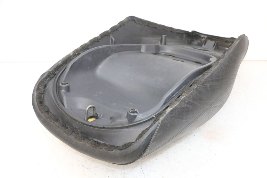 photo de SELLE PIAGGIO X8 125 (2004 - 2007) - Caratteristiche distintive