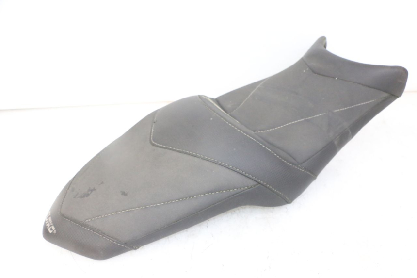 photo de SELLA YAMAHA XJ6 ABS 600 (2008 - 2016) - Primo piano ad alta risoluzione