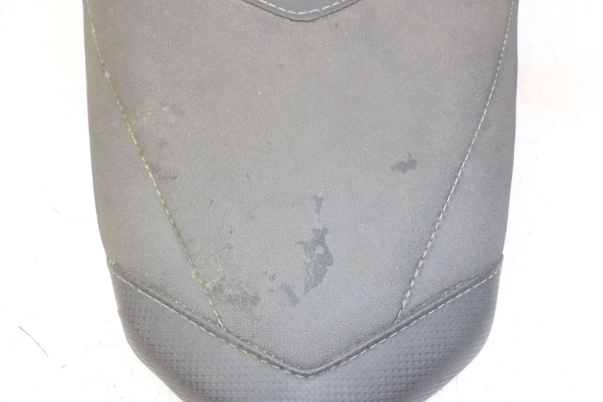 photo de SELLA YAMAHA XJ6 ABS 600 (2008 - 2016) - Ispezione visiva dettagliata