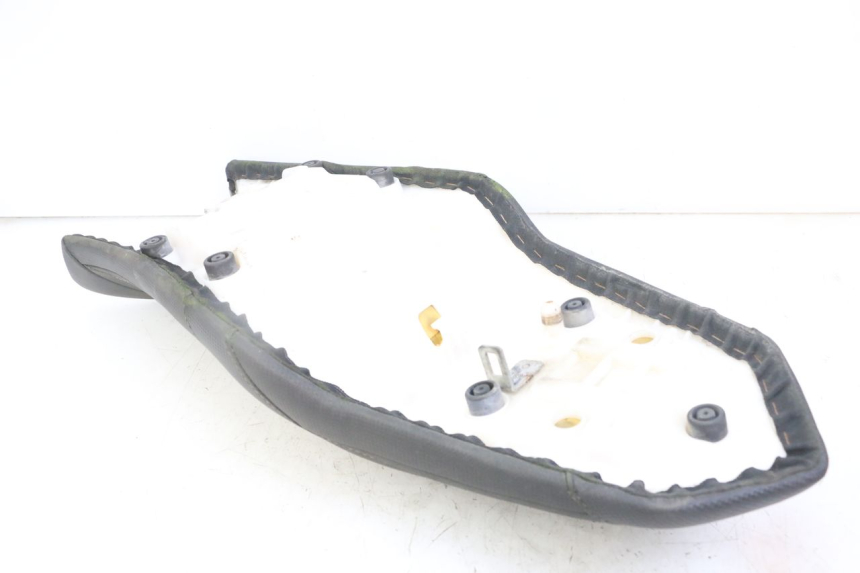 photo de SELLA YAMAHA XJ6 ABS 600 (2008 - 2016) - Altra angolazione