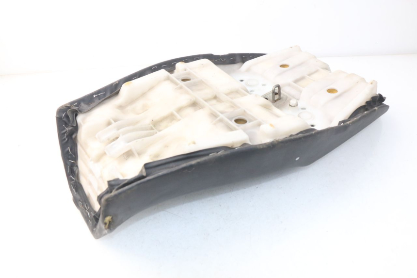 photo de SELLE YAMAHA XJ600 XJ DIVERSION 600 (1992 - 1997) - Marcature e riferimenti originali