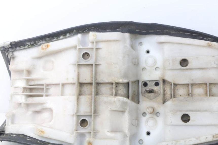 photo de SELLA YAMAHA XJN XJ N DIVERSION 600 (1994 - 1997) - Altra vista dell'articolo