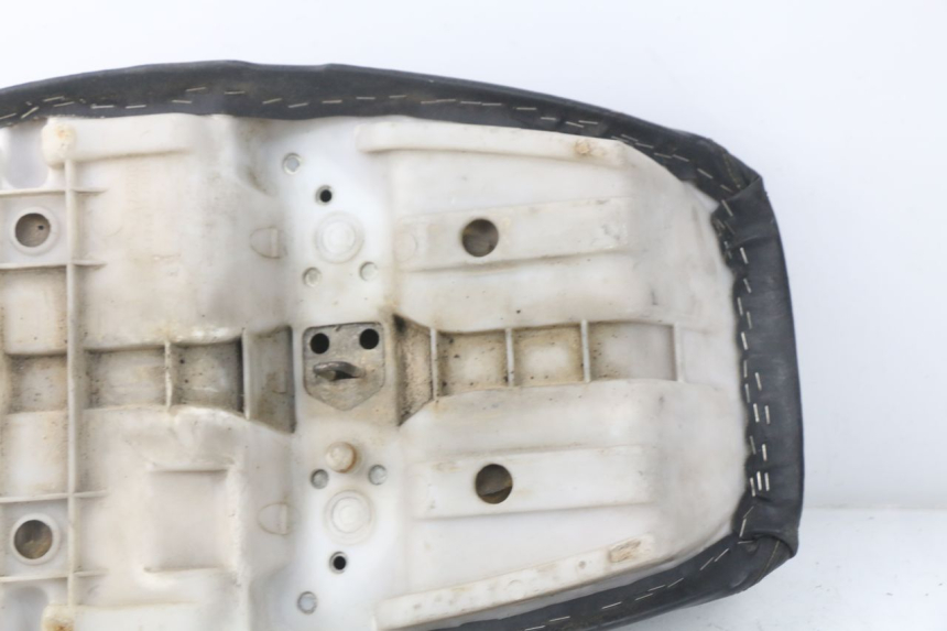 photo de SELLA YAMAHA XJN XJ N DIVERSION 600 (1994 - 1997) - Caratteristiche distintive