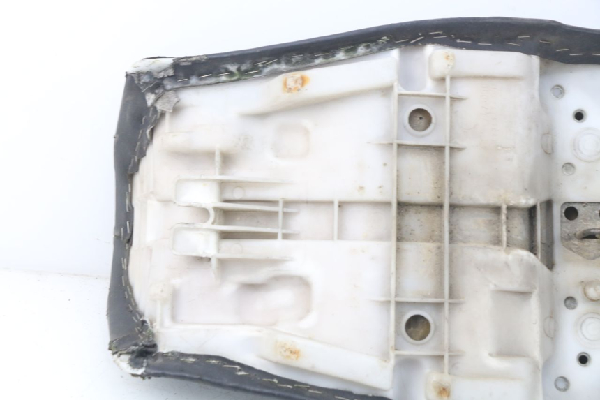 photo de SELLA YAMAHA XJN XJ N DIVERSION 600 (1994 - 1997) - Marcature e riferimenti originali