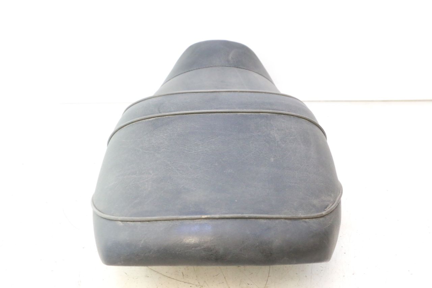 photo de SELLA YAMAHA XJR 1300 (1998 - 2002) - Marcature e riferimenti originali