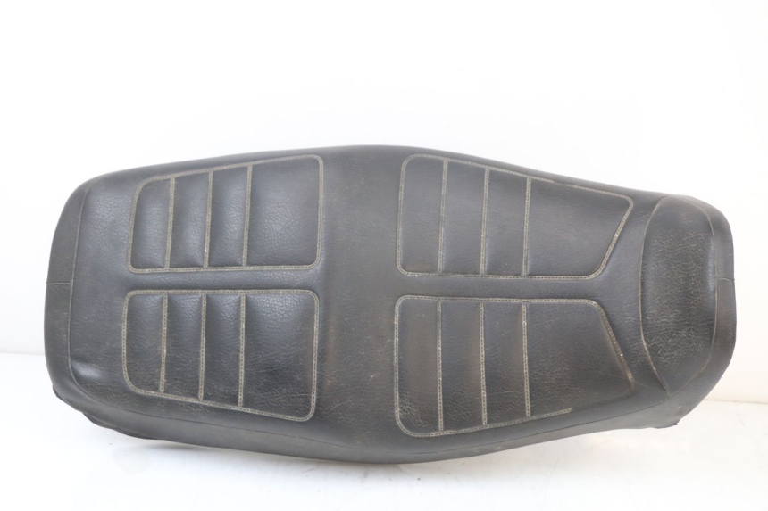 photo de SELLA YAMAHA XJS DIVERSION 600 (1997 - 1999) - Stato della superficie e materiale