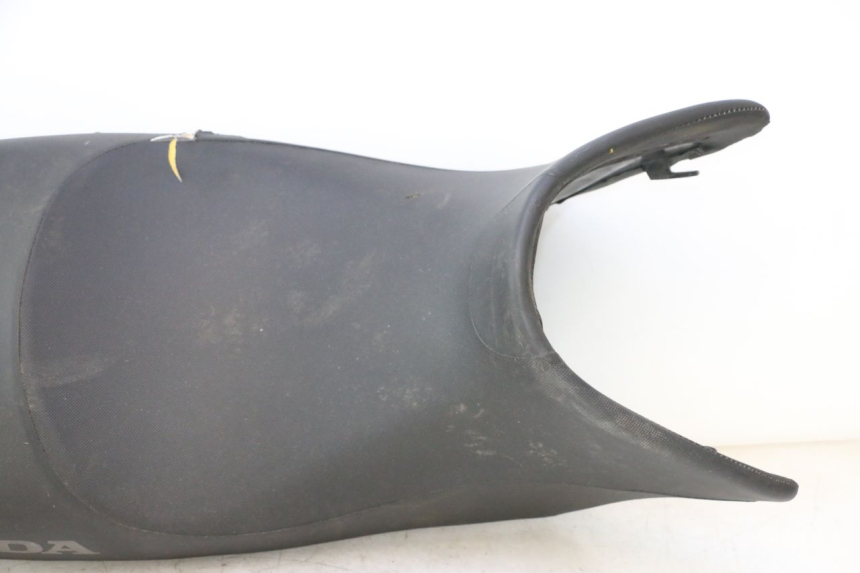 photo de SELLA HONDA XLV VARADERO 125 (2007 - 2012) - Angolazione alternativa