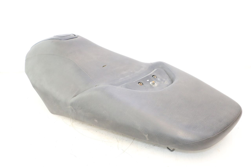 photo de SELLA YAMAHA XP T-MAX ABS 500 (2005 - 2005) - Stato della superficie e materiale