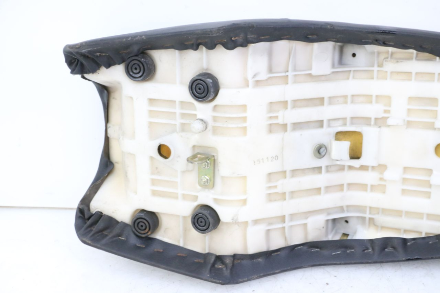 photo de SELLE YAMAHA FZS FAZER 600 (2001 - 2003) - Ricambio usato controllato