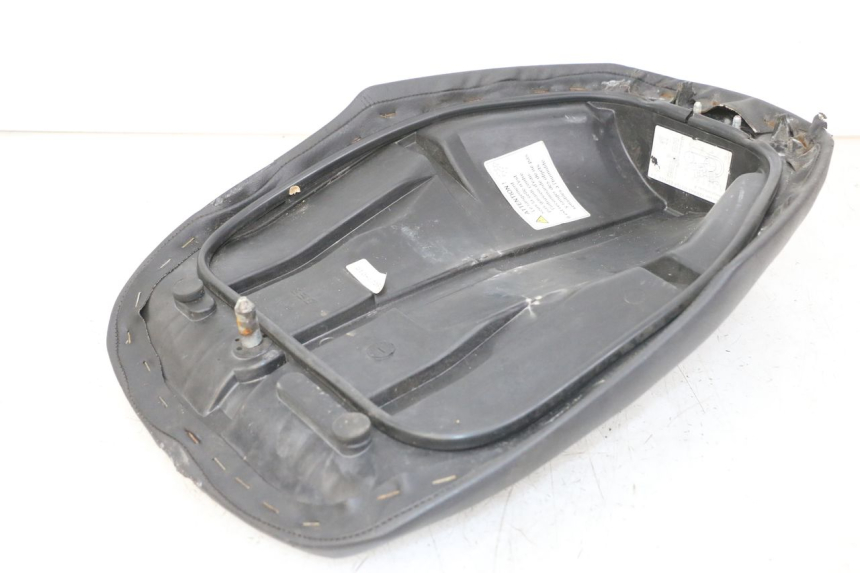 photo de SELLE YAMAHA NEOS NEO'S 4T 50 (2008 - 2016) - Marcature e riferimenti originali