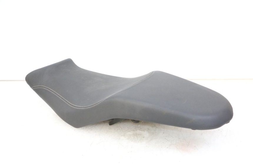 photo de SELLA YAMAHA TRACER 7 700 (2020 - 2024) - Zoom sullo stato d'uso