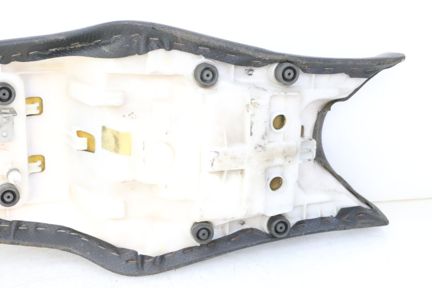 photo de SELLA YAMAHA XJ6 600 (2008 - 2016) - Altra vista dell'articolo