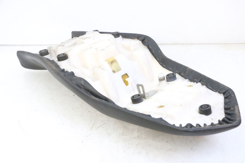 photo de SELLA YAMAHA XJ6 600 (2008 - 2016) - Vista d'insieme del prodotto