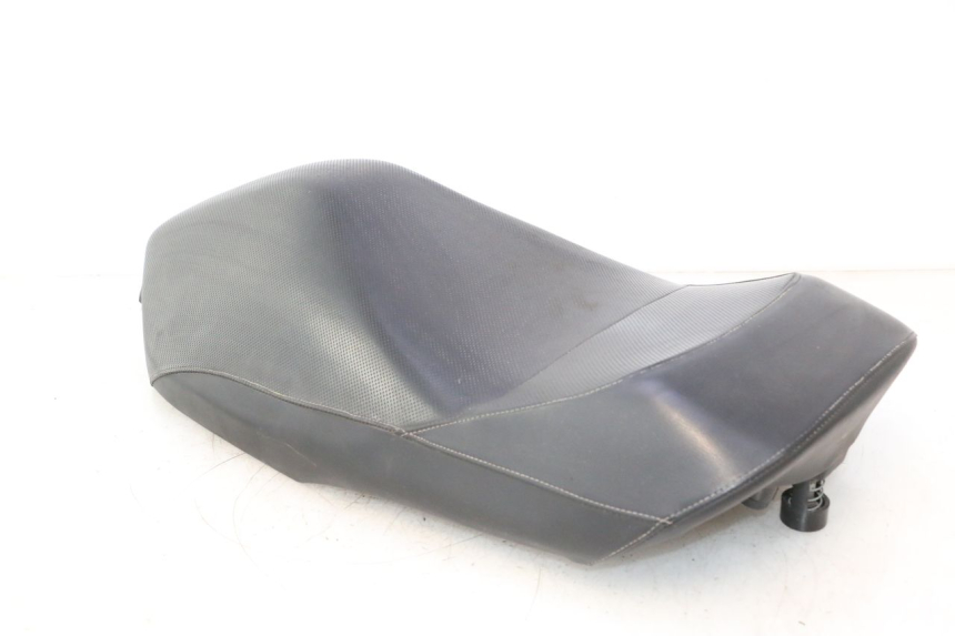 photo de SELLE YAMAHA YP MAJESTY 125 (2007 - 2010) - Stato della superficie e materiale