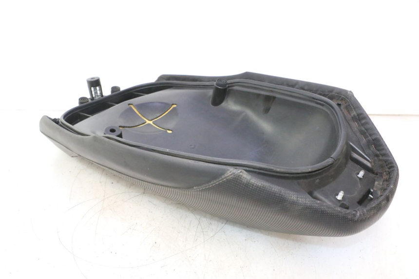 photo de SELLA YAMAHA YP MAJESTY 125 (2002 - 2006) - Caratteristiche distintive