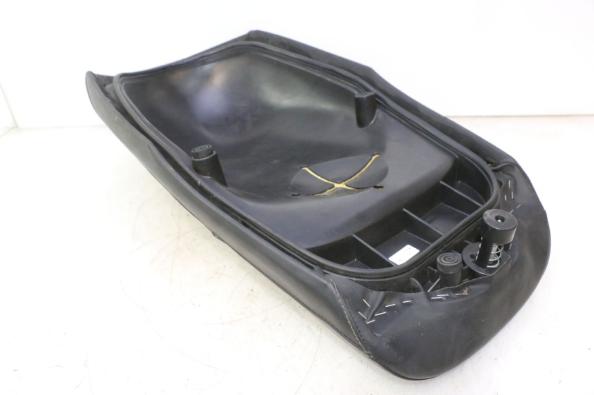photo de SELLA YAMAHA YP MAJESTY 125 (2002 - 2006) - Primo piano ad alta risoluzione
