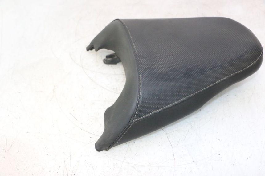 photo de SELLA YAMAHA YP MAJESTY 125 (2002 - 2006) - Angolazione alternativa