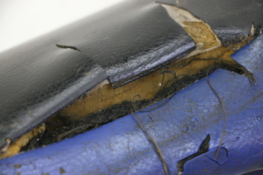 photo de SELLA YAMAHA YZ 125 (1998 - 2005) - Zoom sullo stato d'uso