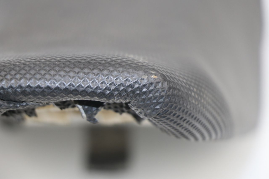 photo de SELLA YAMAHA YZF YZ-F 450 (2006 - 2009) - Dettaglio del componente