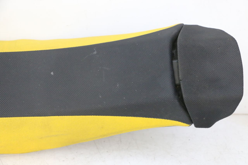 photo de SELLA YAMAHA YZF YZ-F 450 (2014 - 2016) - Ispezione visiva dettagliata