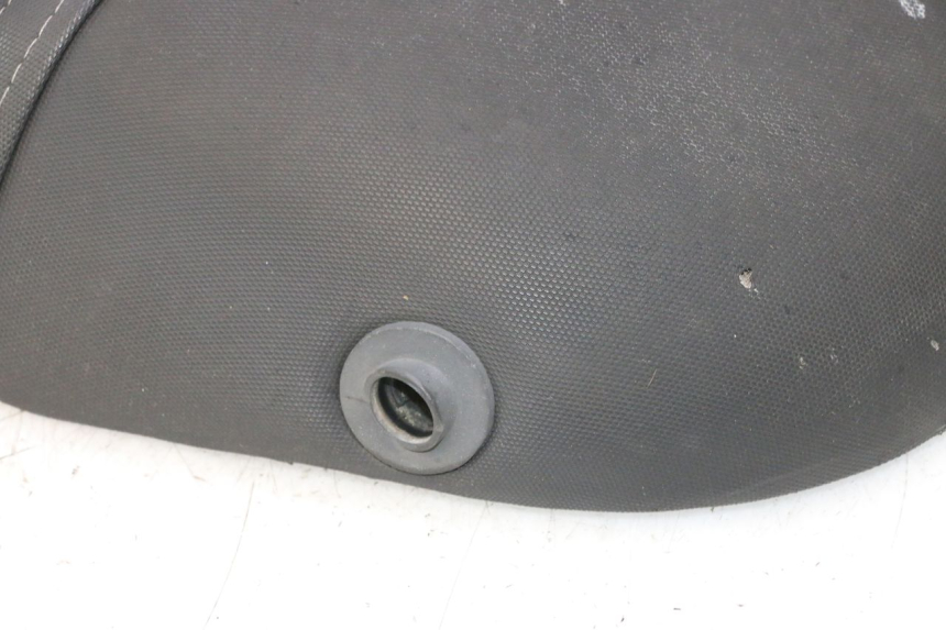 photo de SELLE PIAGGIO ZIP 2T 50 (2009 - 2019) - Ispezione visiva dettagliata