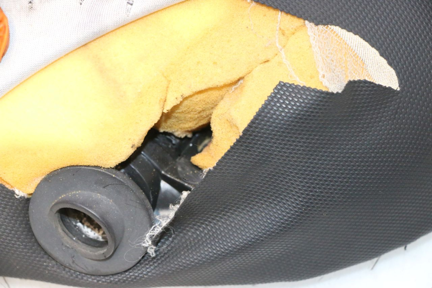 photo de SELLA PIAGGIO ZIP IGET 4T 50 (2021 - 2023) - Zoom sullo stato d'uso