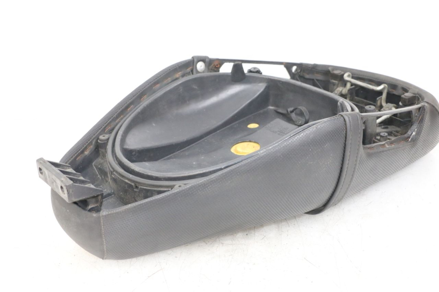 photo de SELLA PIAGGIO ZIP RST 50 (1996 - 1998) - Marcature e riferimenti originali