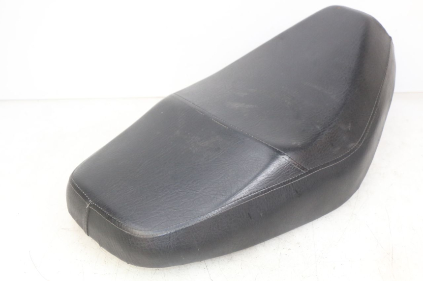 photo de SELLE UNIVERSAL BIKE ZN50QT-11B 50 (2018 - 2021) - Zoom sui componenti