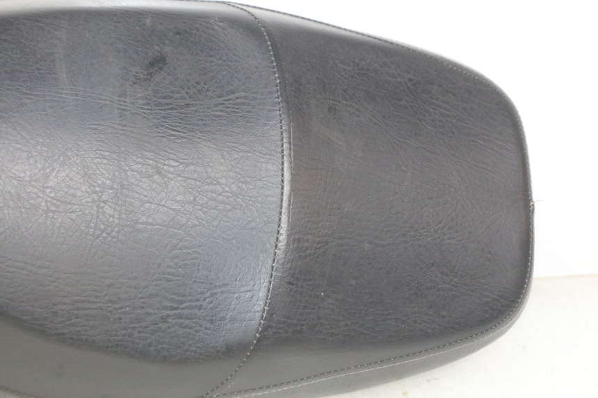 photo de SELLE UNIVERSAL BIKE ZN50QT-11B 50 (2018 - 2021) - Focus sulla struttura