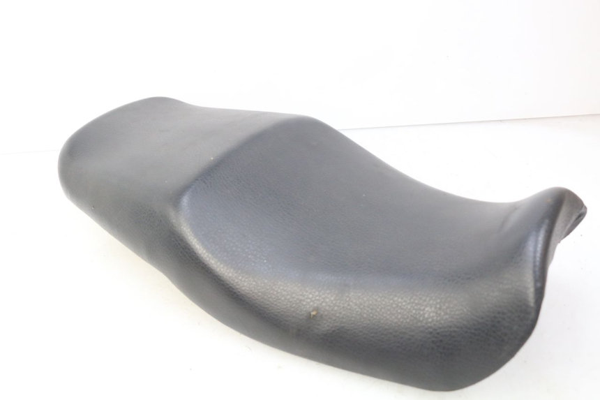 photo de SELLE KAWASAKI ZZR 600 (1995 - 2004) - Dettagli dei punti di fissaggio