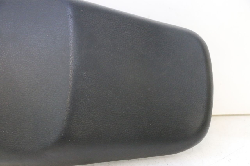 photo de SELLE KAWASAKI ZZR 600 (1995 - 2004) - Dettaglio del componente