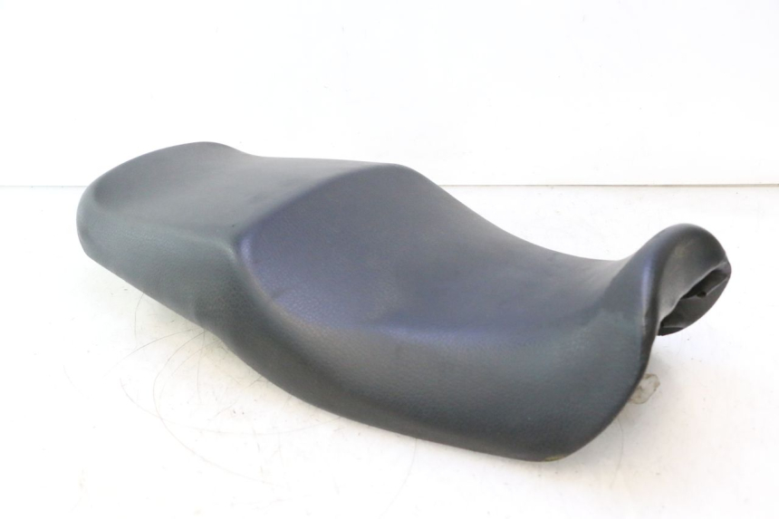 photo de SELLE KAWASAKI ZZR 600 (1995 - 2004) - Dettagli dei punti di fissaggio