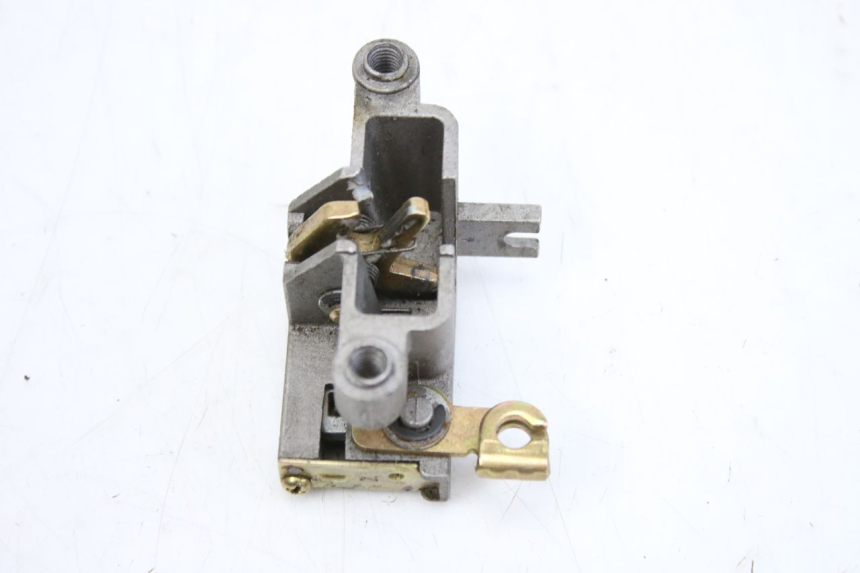 photo de SERRATURA SELLA JM MOTORS EVOLIS 4T 50 (2018 - 2022) - Primo piano tecnico