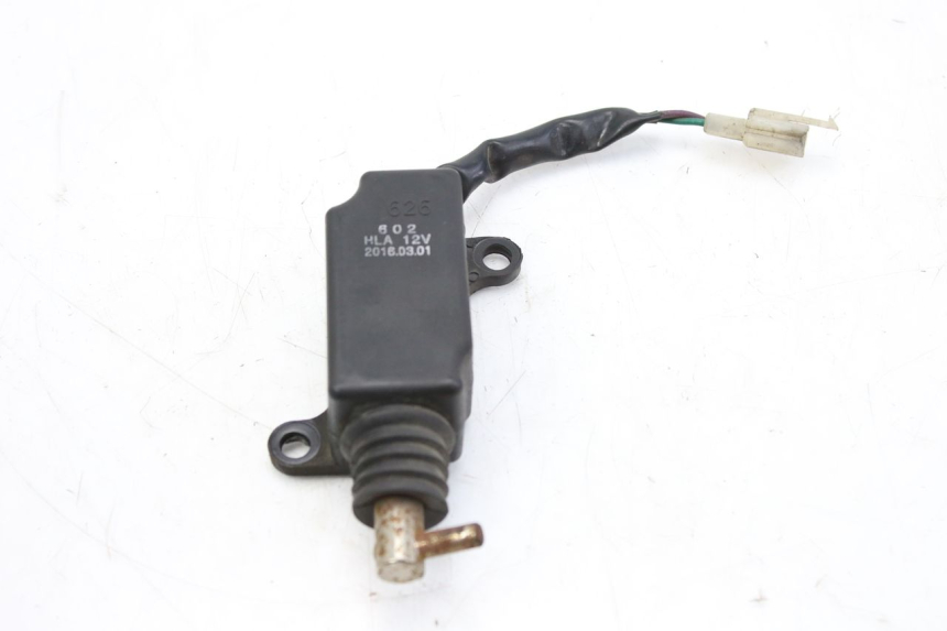 photo de SERRATURA SELLA PEUGEOT TWEET 125 (2010 - 2017) - Zoom sullo stato d'uso