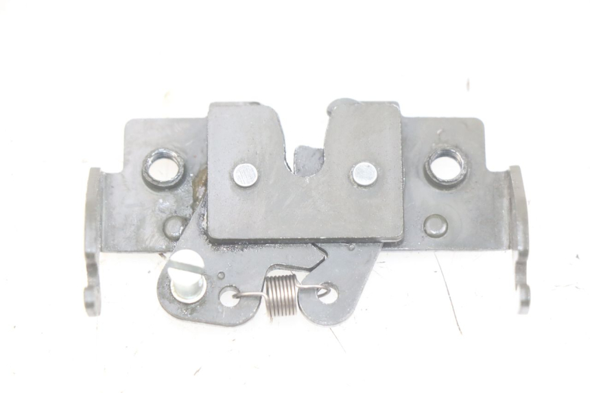 photo de SERRATURA SELLA PIAGGIO X8 125 (2004 - 2007) - Vista principale