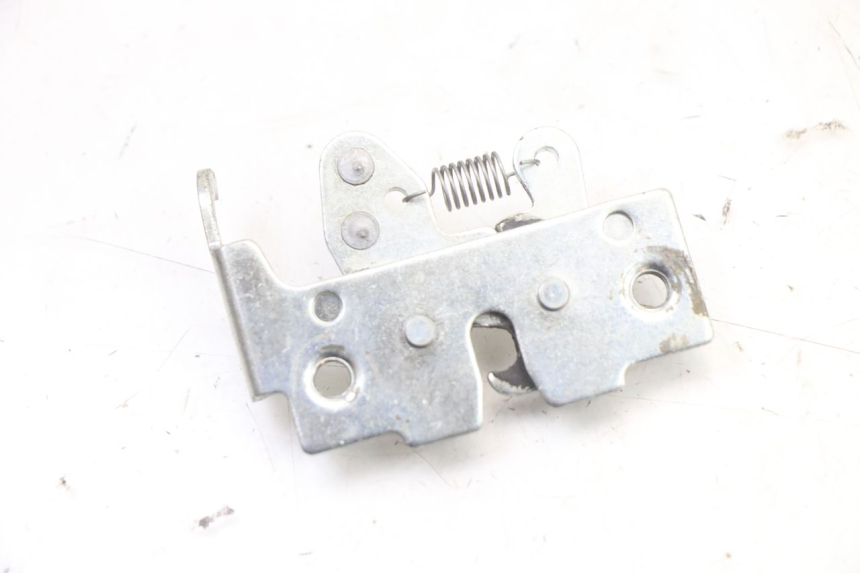 photo de SERRATURA SELLA PIAGGIO XEVO - X EVO 125 (2007 - 2017) - Zoom sullo stato d'uso