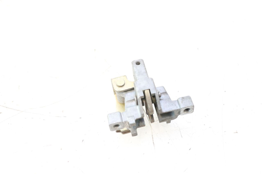 photo de SERRATURA SELLA YAMAHA XP T-MAX ABS 500 (2005 - 2005) - Dettaglio del componente