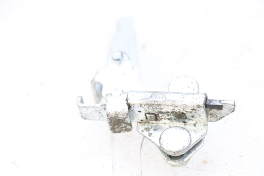 photo de SERRATURA SELLA YAMAHA FZ1 FAZER 1000 (2007 - 2009) - Zoom sullo stato d'uso